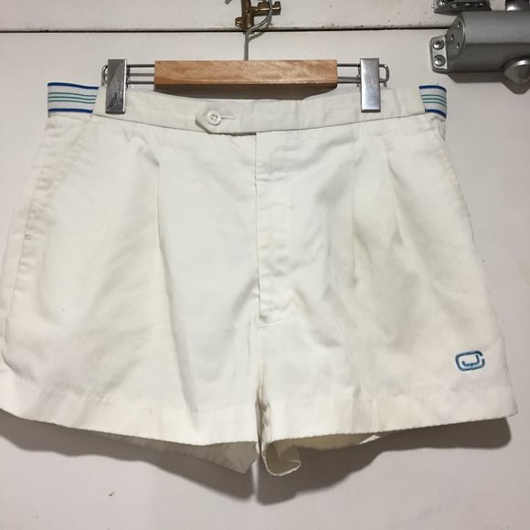 VINTAGE JIMMY CONNORS TENNIS SHORTS SIZE 34 - Picture 1 of 10